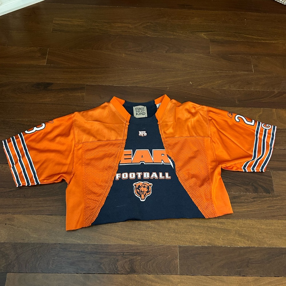 Redone vintage cropped Chicago Bears Jersey/shirt